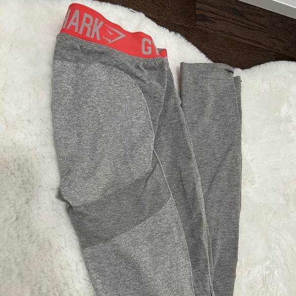 GymShark Flex Leggings Contoured 2 Tone Gray - Picture 2 of 5